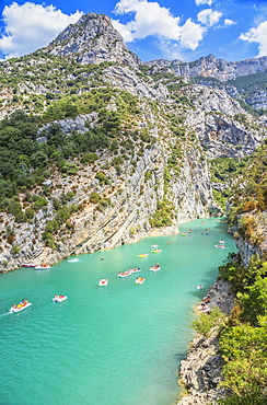 Lake St. Croix, Gorges du Verdon, Provence-Alpes-Cote d'Azur, Provence, France, Europe