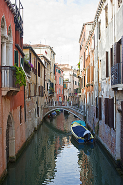 A tiny section of the city's maze of canals and narrow waterways, Venice, UNESCO World Heritage Site, Veneto, Italy, Europe