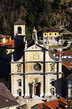 Castelgrande and La Collegiata church of St. Peter and Stephan, UNESCO World Heritage Site, Bellinzona, Ticino, Switzerland, Europe