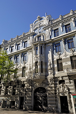 Art nouveau architecture, 10b Elizabetes iela, designed by Mikhail Eisenstein, Riga, UNESCO World Heritage Site, Latvia, Baltic States, Europe