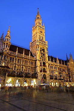 Neues Rathaus (New Town Hall), at night, Marienplatz, Munich, Bavaria (Bayern), Germany, Europe