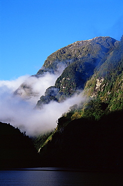 Doubtful Sound, Fiordland National Park, UNESCO World Heritage Site, Southland, South Island, New Zealand, Pacific