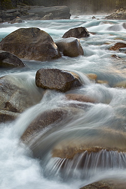 Cascades on the Mistaya River, Banff National Park, UNESCO World Heritage Site, Alberta, Canada, North America