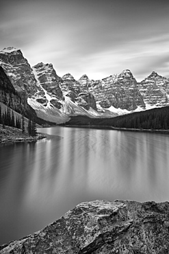 Moraine Lake, Banff National Park, UNESCO World Heritage Site, Alberta, Canada, North America