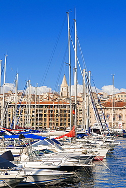 View across the Vieux Port, Marseille, Bouches-du-Rhone, Provence-Alpes-Cote-d'Azur, France, Mediterranean, Europe