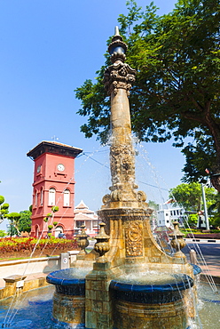 Tan Beng Swee Clocktower and fountain, Town Square, Melaka (Malacca), UNESCO World Heritage Site, Malaysia, Southeast Asia, Asia