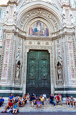 Exterior of the cathedral Santa Maria del Fiore, Piazza del Duomo, UNESCO World Heritage Site, Firenze, Tuscany, Italy, Europe