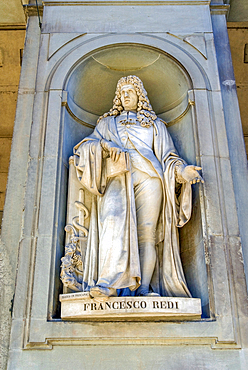 Statue of Francesco Redi, Uffizi, Florence (Firenze), UNESCO World Heritage Site, Tuscany, Italy, Europe