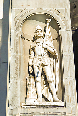 Statue of Fancesco Ferrucci, Uffizi, Florence (Firenze), UNESCO World Heritage Site, Tuscany, Italy, Europe