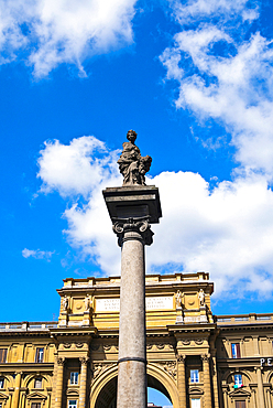 Colonna dell'abbondanza, Piazza della Repubblica, Florence, Tuscany, Italy