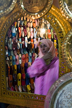 Traditional footware (babouches) for sale in the souk, Medina, Marrakech (Marrakesh), Morocco, North Africa, Africa