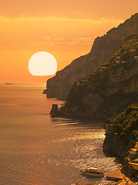 Positano, Amalfi Coast, UNESCO World Heritage Site, Campania, Italy, Mediterranean, Europe