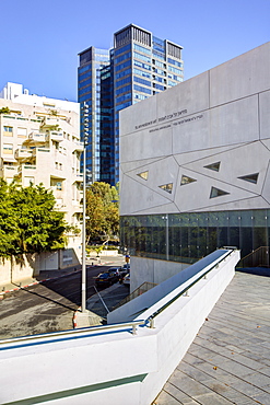 Exterior of the new Herta and Paul Amir building of the Tel Aviv Museum of Art, Tel Aviv, Israel, Middle East