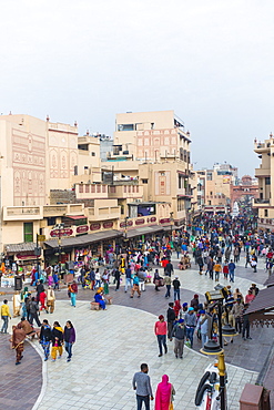 Heritage Street, pedestrian only walking street to the Golden Temple, Amritsar, Punjab, India, Asia