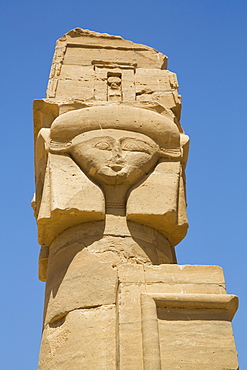 Hathor Headed Column, Chapel of Qartasa, Kalabsha, UNESCO World Heritage Site, near Aswan, Nubia, Egypt, North Africa, Africa