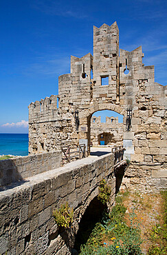 Gate of St. Paul, Rhodes Old Town, UNESCO World Heritage Site, Rhodes, Dodecanese Island Group, Greek Islands, Greece, Europe