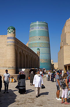 Shopping Street, Kalta Minaret in the background, Ichon Qala (Itchan Kala), UNESCO World Heritage Site, Khiva, Uzbekistan, Central Asia, Asia