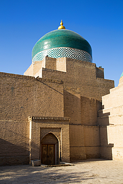 Timurid-style Dome, Pakhlavon Mahmud Mausoleum, Ichon Qala (Itchan Kala), UNESCO World Heritage Site, Khiva, Uzbekistan, Central Asia, Asia