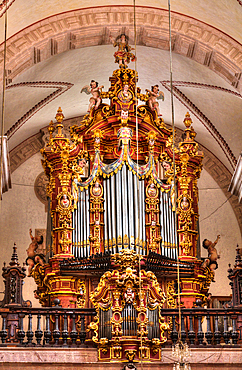 Organ, Church of Santa Prisca de Taxco, founded 1751, UNESCO World Heritage Site, Taxco, Guerrero, Mexico, North America