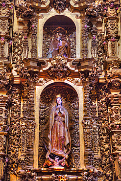 Polychrome Figures, Apse, Interior, Basilica of Our Lady of Ocotlan, Tlaxcala City, Tlaxcal State, Mexico, North America