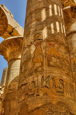 The Great Papyrus Columns, Hypostyle, Karnak Temple Complex, UNESCO World Heritage Site, Luxor, Egypt, North Africa, Africa