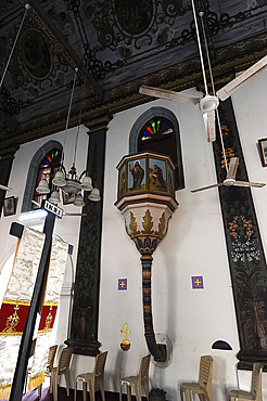 Interior, St. Mary's Forane Church, one of the oldest Christian churches in India, established in AD 427, Champakulam, Kerala, India, Asia