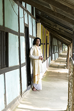 Monk, Dankhinbat Hindu monastery, Majuli Island, Assam, India, Asia