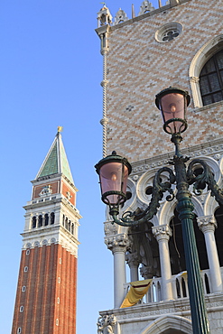 Doges Palace and Campanile, St. Mark's Square, Venice, UNESCO World Heritage Site, Veneto, Italy, Europe