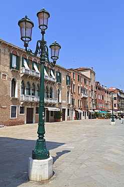 Campo Santo Stefano (St. Stephen's Square), Venice, UNESCO World Heritage Site, Veneto, Italy, Europe