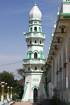 The minaret, Jamiul Azhar Mosque, Chau Doc, Vietnam, Indochina, Southeast Asia, Asia