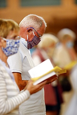 Coronavirus epidemic (Covid-19), Pentecost Mass after lockdown, distance measurement, Saint Joseph des Fins Basilica, Annecy, Haute Savoie, France, Europe