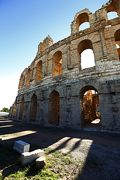 Roman amphitheatre, El Jem, UNESCO World Heritage Site, Tunisia, North Africa, Africa