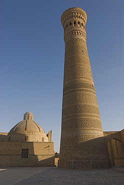 Kalyan Mosque with minaret, UNESCO World Heritage Site, Bukhara, Uzbekistan, Central Asia