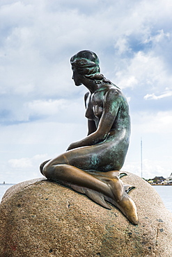 Statue of the Little Mermaid, Copenhagen, Denmark, Scandinavia, Europe