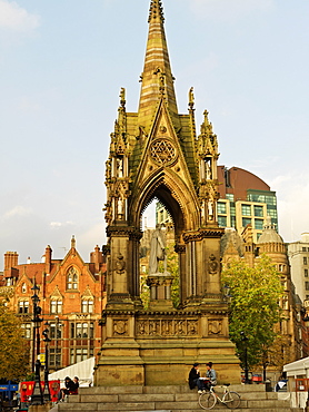 Albert Memorial by Thomas Worthington built between 1862 and 1867, Albert Square, Manchester, England, United Kingdom, Europe