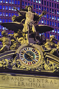 Statue of Mercury on the exterior of the Grand Central Station, New York City, New York, United States of America, North America