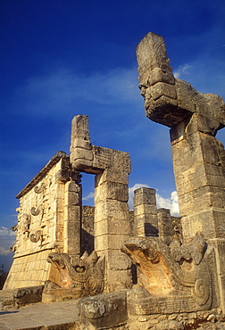 Temple of Warriors, Chichen Itza, UNESCO World Heritage Site, Yucatan, Mexico, North America