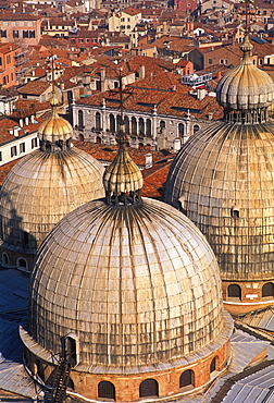 Aerial view of the domes of the Basilica San Marco, Venice, UNESCO World Heritage Site, Veneto, Italy, Europe