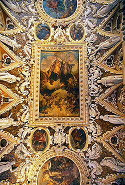 Detail of the ceiling, Doge's Palace, Venice, UNESCO World Heritage Site, Veneto, Italy, Europe