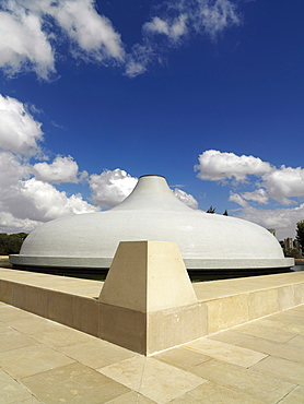 The Shrine of the Book, contains the Dead Sea Scrolls, Israel Museum, Jerusalem, Israel, Middle East