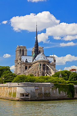 Notre Dame Cathedral and River Seine, Paris, France, Europe