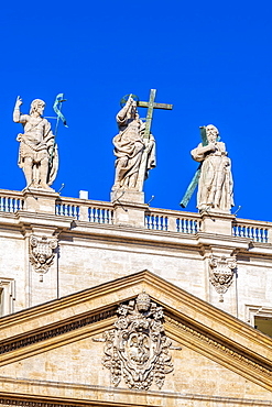 St. Peter's Basilica, UNESCO World Heritage Site, The Vatican, Rome, Lazio, Italy, Europe