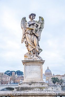 Ponte Sant'Angelo, St. Peter's Basilica in background, UNESCO World Heritage Site, Rome, Lazio, Italy, Europe