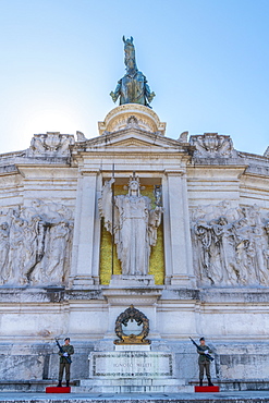 Tomb of the Unknown Soldier, statue of Goddess Roma, Vittorio Emanuele II Monument, Altare della Patria (Altar of the Fatherland), Rome, Lazio, Italy, Europe