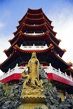 Chinese temple in Sibu, main port city on the Rejang River, Sarawak, island of Borneo, Malaysia, Asia