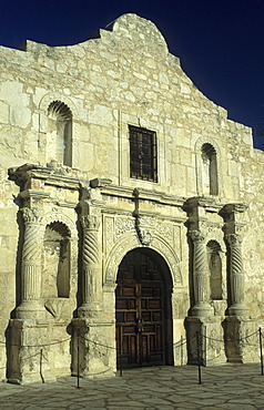 The Alamo, spanish mission church in San Antonio, San Antonio, Texas, USA