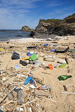 Garbage on the beach, Sardinia, Italy, Europe