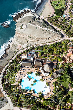 Beach and promenade, Playa de la Enramada, Hotel Sheraton La Caleta Resort and Spa, Holiday Region, Atlantic Coast, Costa Adeje, Tenerife, Spain, Europe