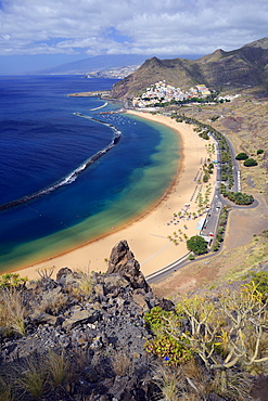 Beach, Playa de las Teresitas, San Andres, Santa Cruz in the background, Tenerife, Canary Islands, Spain, Europe