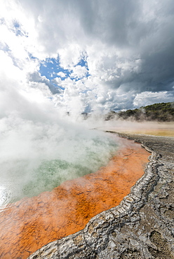 Champagne Pool, hot spring, Waiotapu Geothermal Wonderland, Rotorua, North Island, New Zealand, Oceania